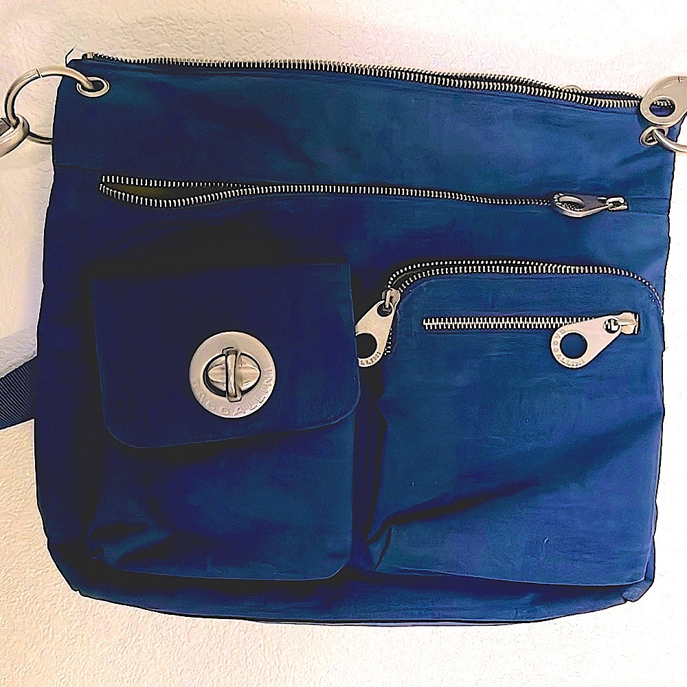 Baggallini Sydney crossbody bag